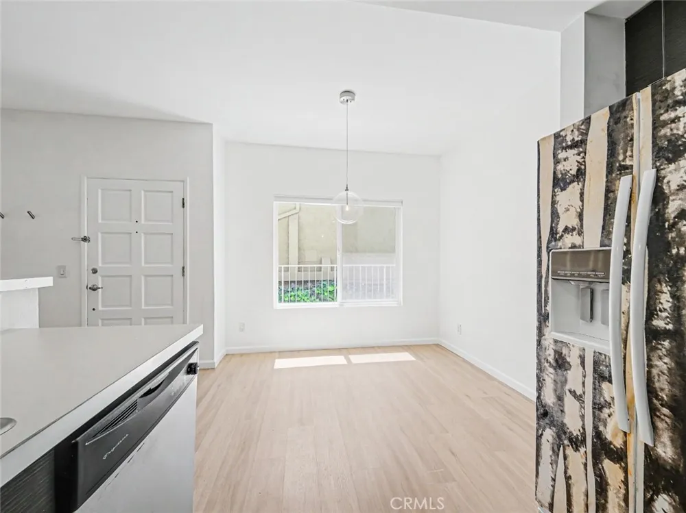 11733 Avon Los Angeles, CA 90066