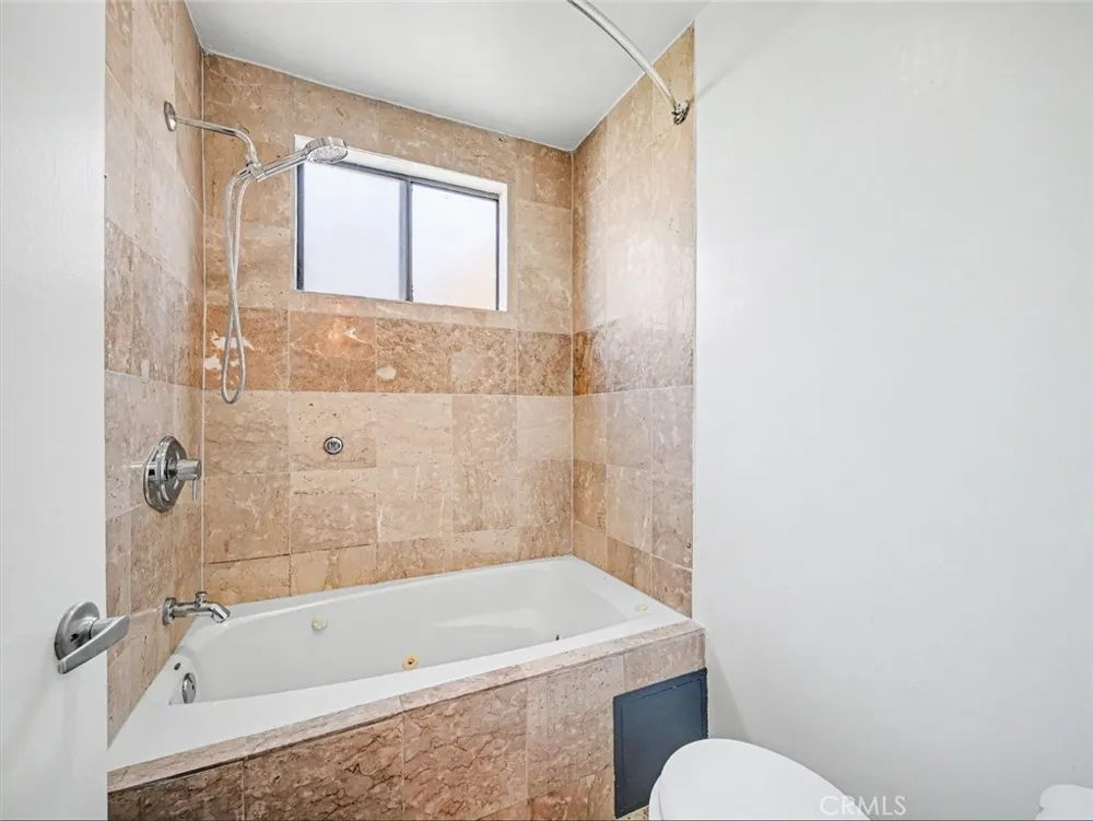 11733 Avon Los Angeles, CA 90066