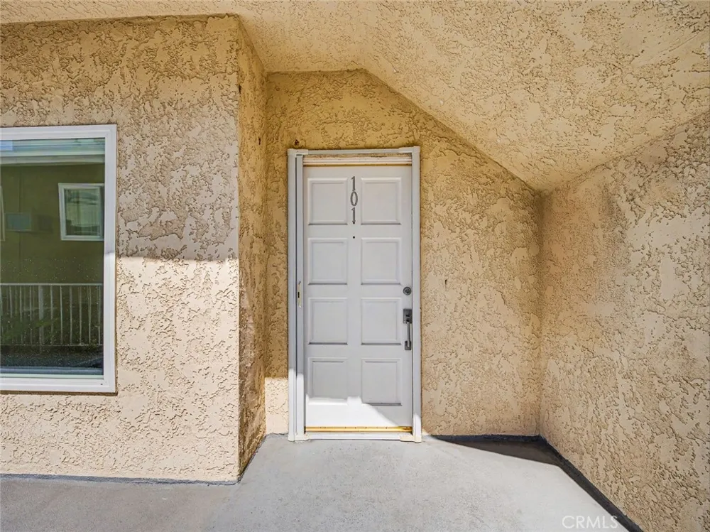 11733 Avon Los Angeles, CA 90066