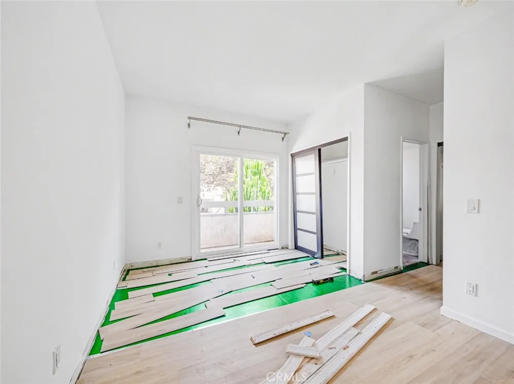 11733 Avon Los Angeles, CA 90066