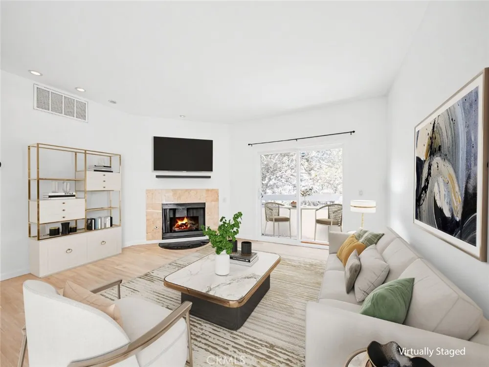 11733 Avon Los Angeles, CA 90066