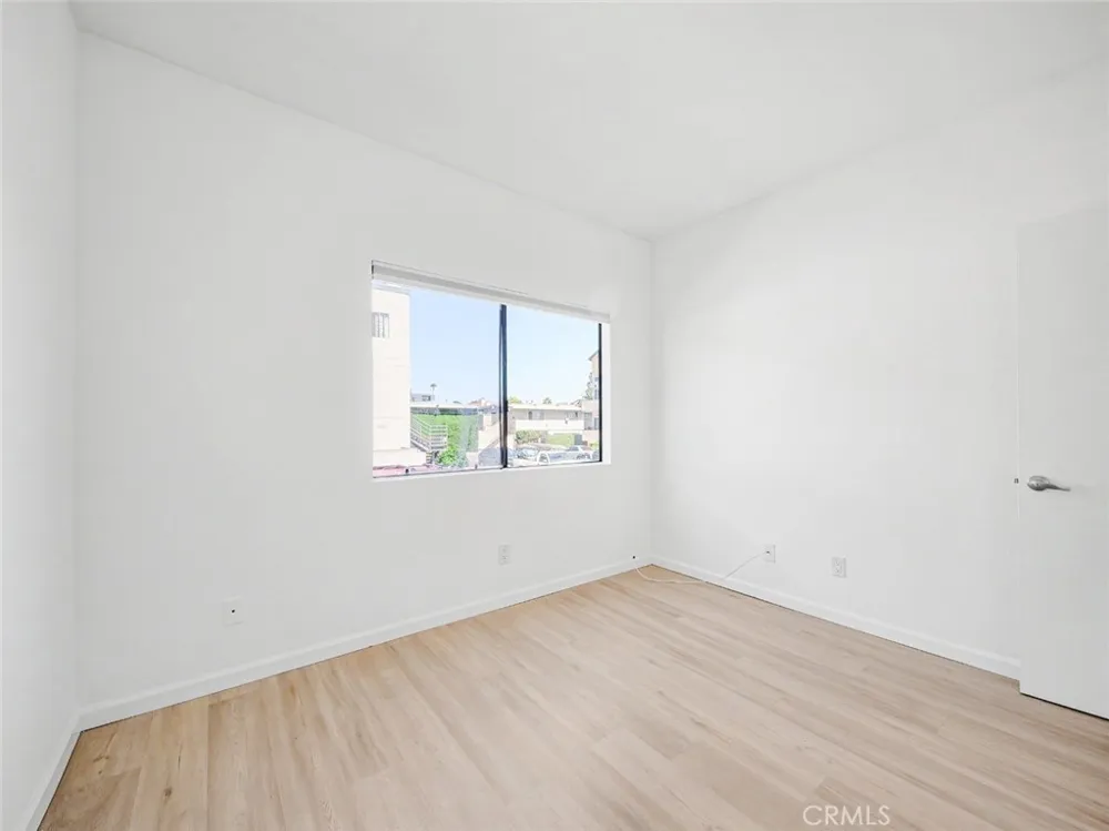 11733 Avon Los Angeles, CA 90066