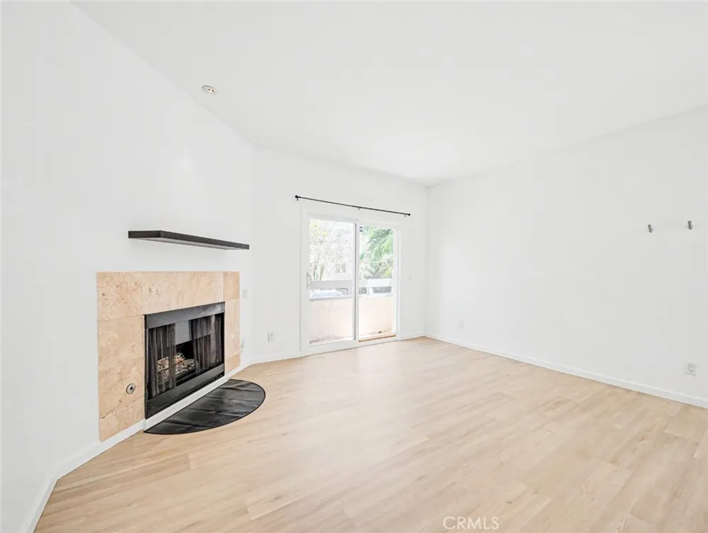 11733 Avon Los Angeles, CA 90066