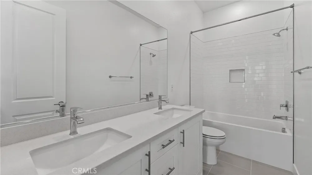 107 Pansy Irvine, CA 92618