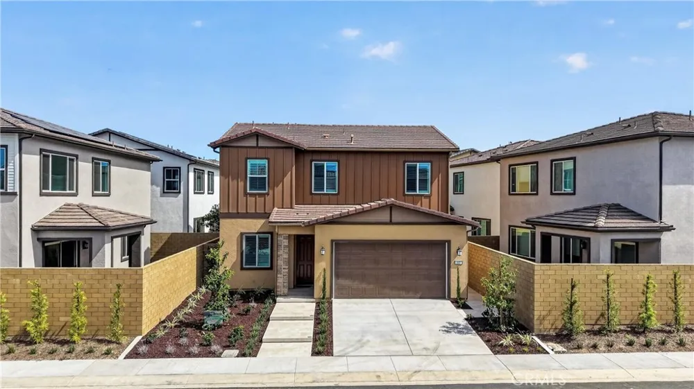 107 Pansy Irvine, CA 92618