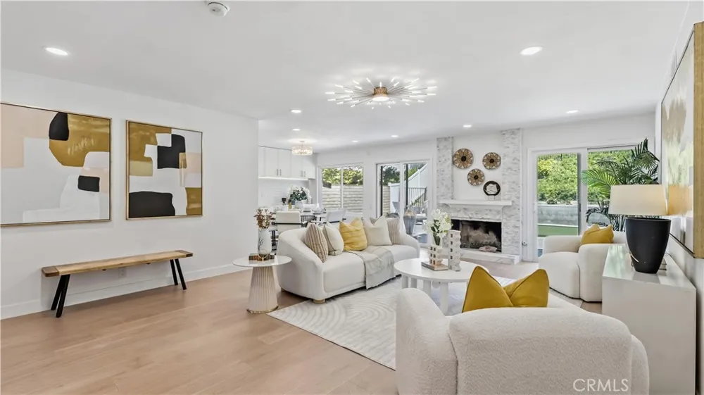 25555 Fallenwood Lake Forest, CA 92630