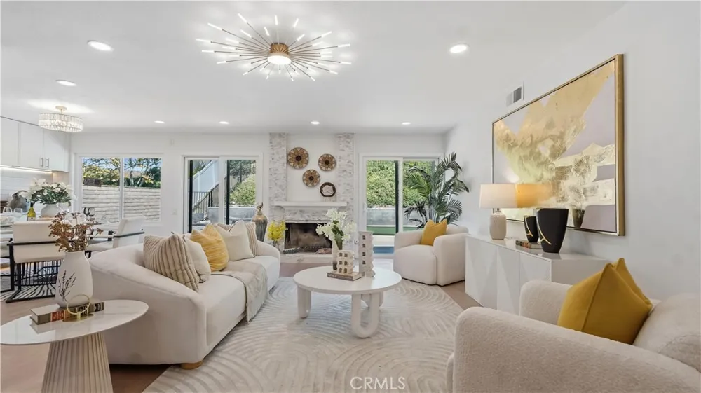 25555 Fallenwood Lake Forest, CA 92630