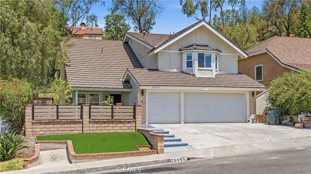 25555 Fallenwood Lake Forest, CA 92630