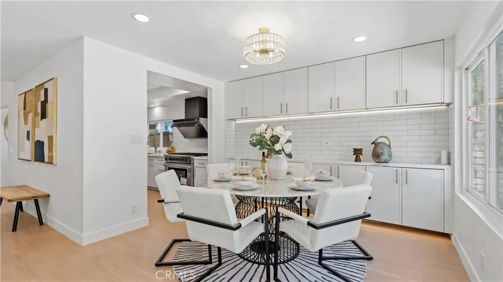 25555 Fallenwood Lake Forest, CA 92630