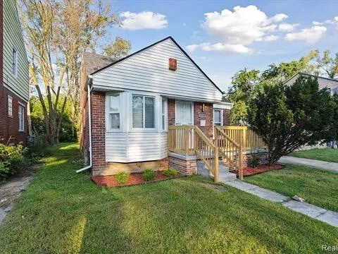 15749 Ardmore Street Detroit, MI 48227