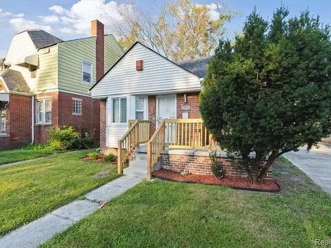 15749 Ardmore Street Detroit, MI 48227