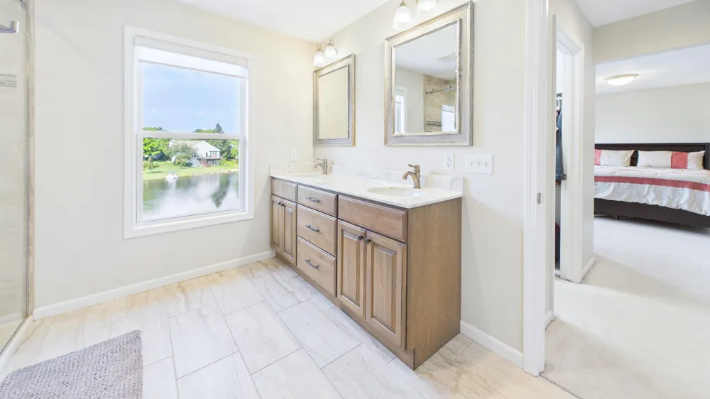 6747 Winter Creek Road Norton Shores, MI 49444