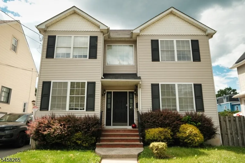 431 E 7Th St Plainfield City, NJ 07060