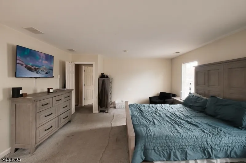431 E 7Th St Plainfield City, NJ 07060