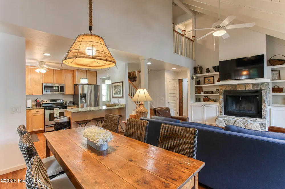 323 Cross Creek Road Robbinsville, NC 28771