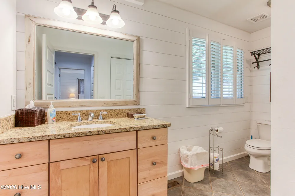 323 Cross Creek Road Robbinsville, NC 28771