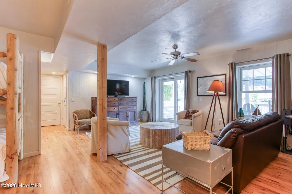 323 Cross Creek Road Robbinsville, NC 28771