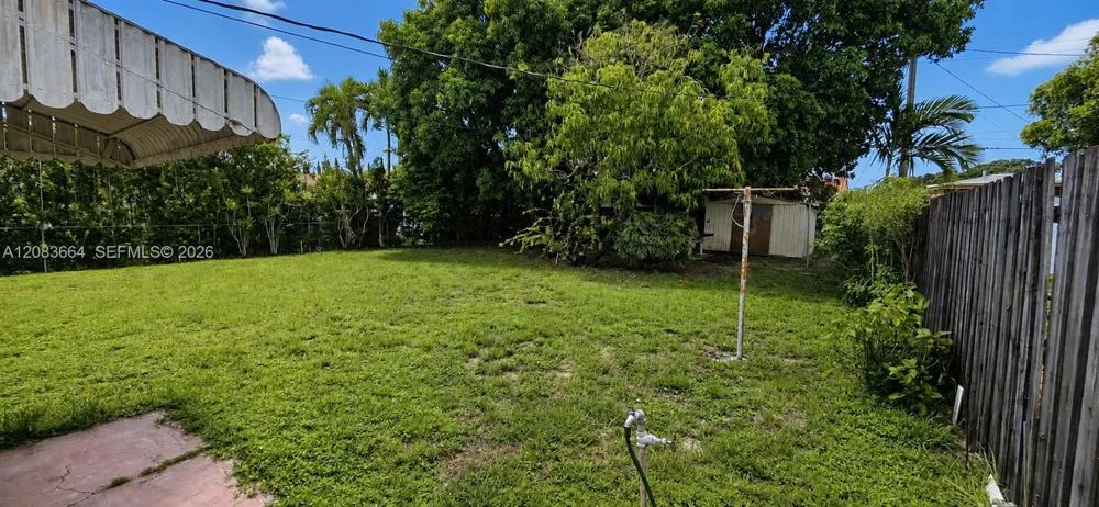 126 W 35th St Hialeah, FL 33012