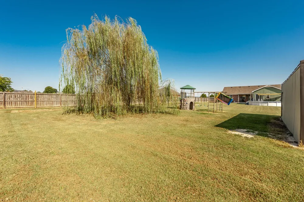 1008 Spire Way Dr Castalian Springs, TN 37031