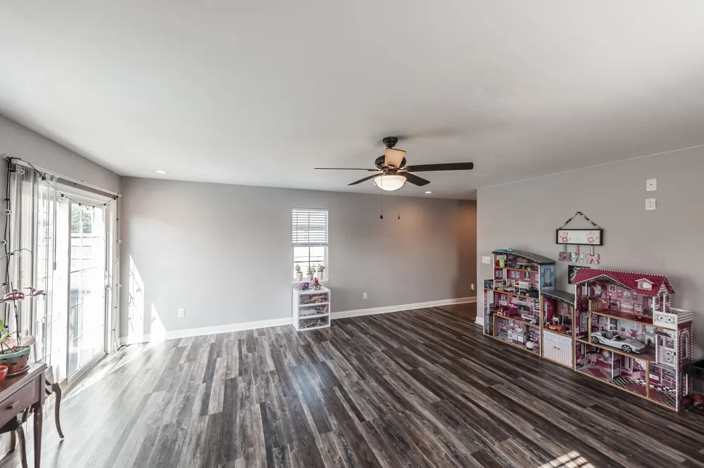 1008 Spire Way Dr Castalian Springs, TN 37031