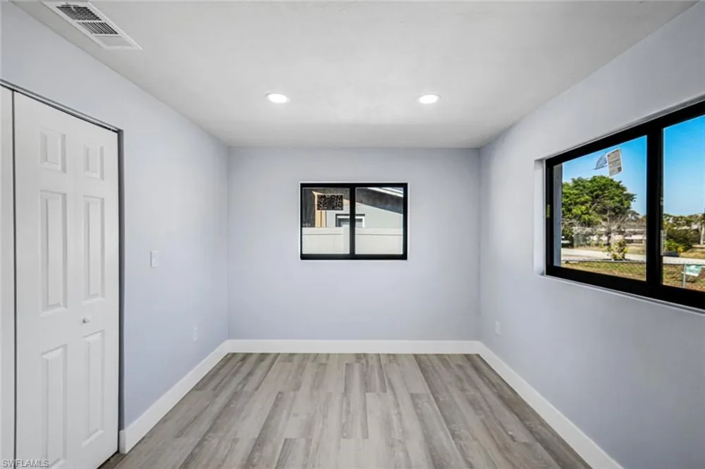 1389 Pine Avenue North Fort Myers, FL 33917