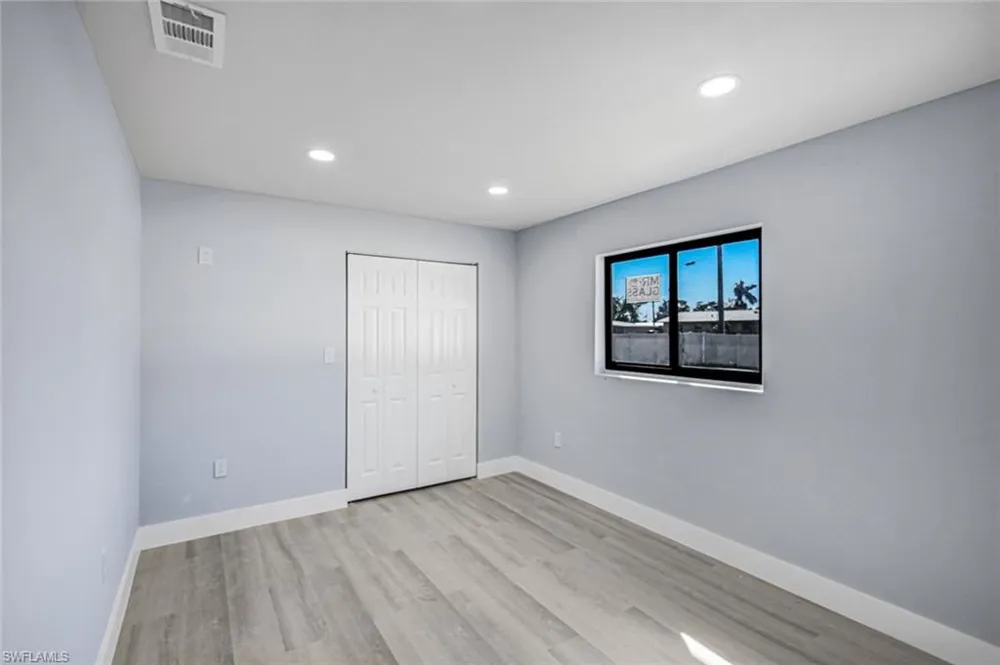1389 Pine Avenue North Fort Myers, FL 33917