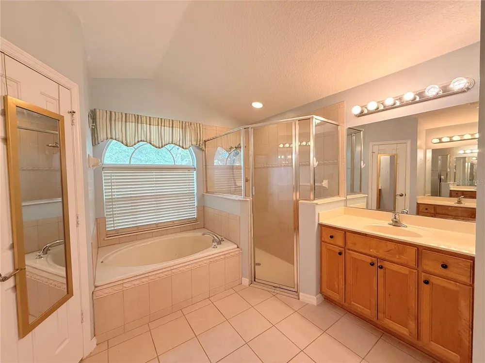 1000 SENECA TRAIL St Cloud, FL 34772
