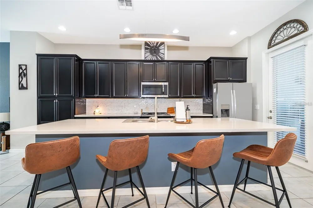 727 CATALONIA COVE Oviedo, FL 32765