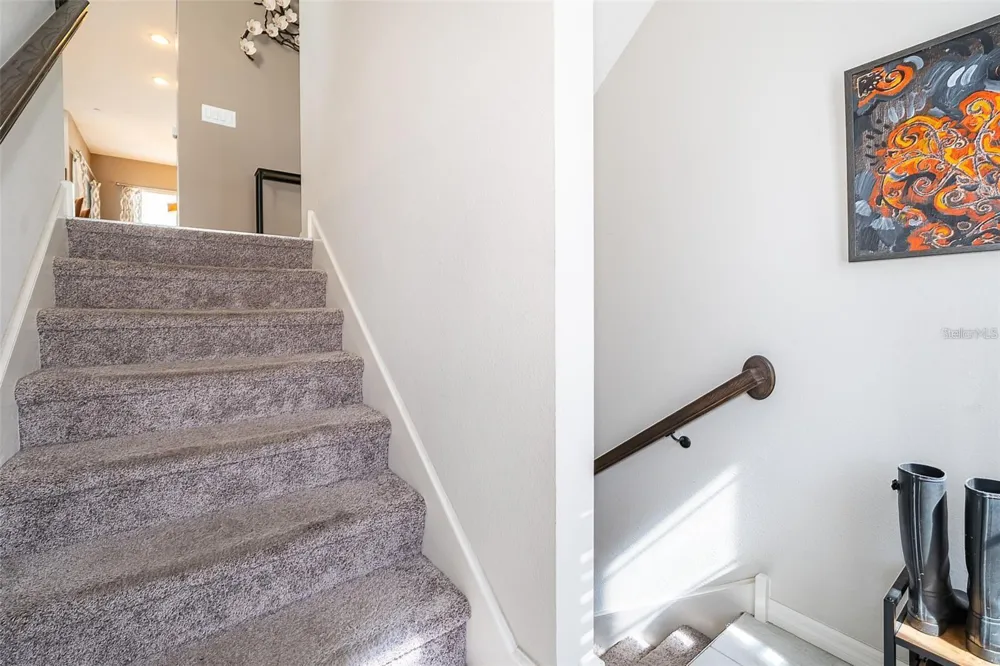 727 CATALONIA COVE Oviedo, FL 32765