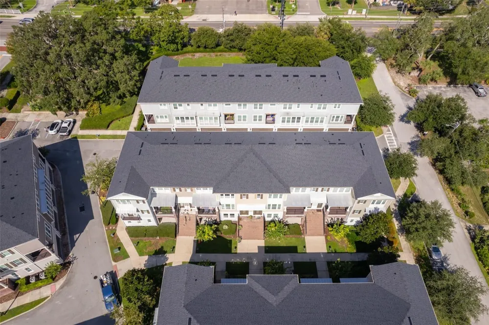 727 CATALONIA COVE Oviedo, FL 32765