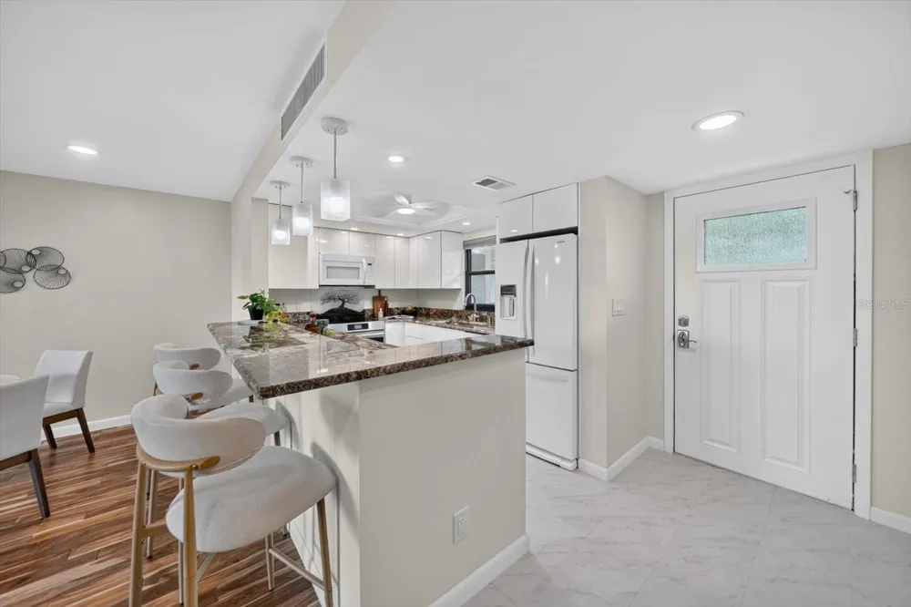 105 4TH AVENUE NE #529 St Petersburg, FL 33701