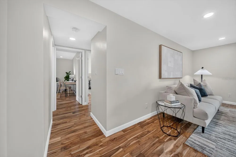 105 4TH AVENUE NE #529 St Petersburg, FL 33701