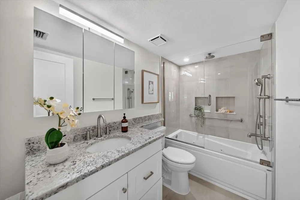 105 4TH AVENUE NE #529 St Petersburg, FL 33701