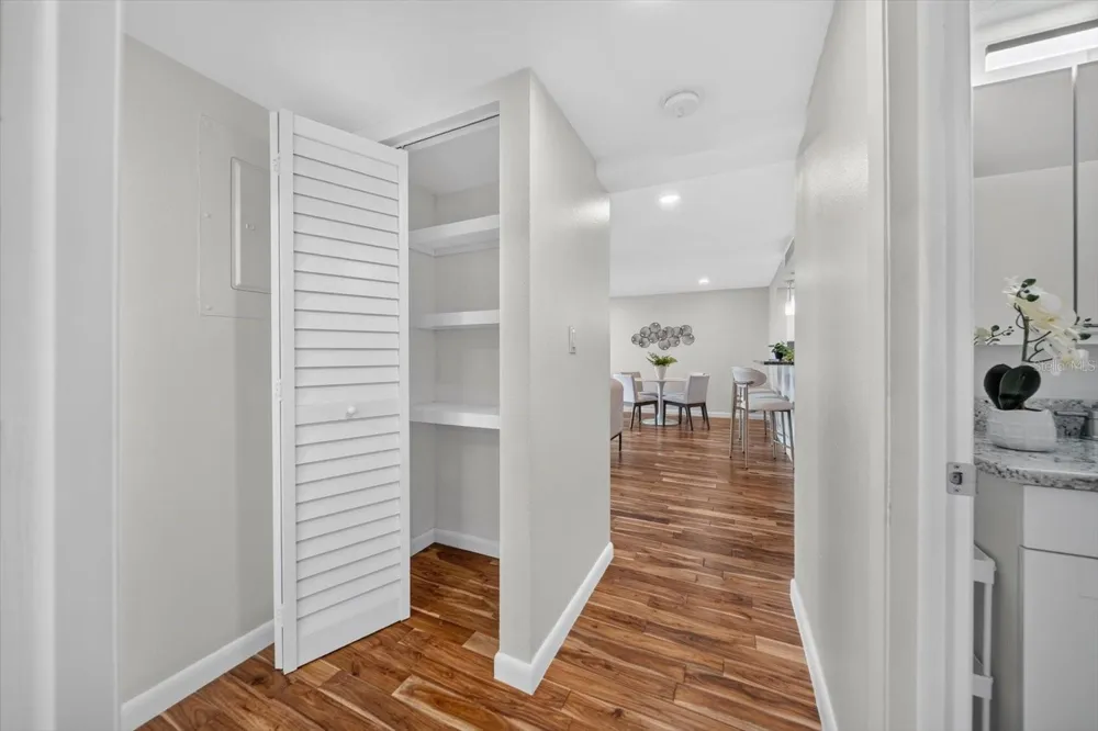 105 4TH AVENUE NE #529 St Petersburg, FL 33701