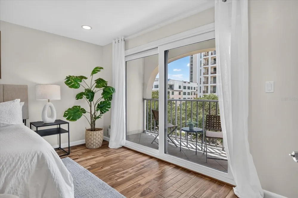 105 4TH AVENUE NE #529 St Petersburg, FL 33701