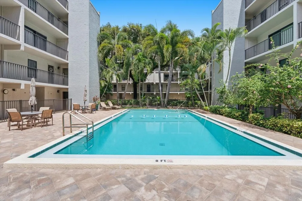 105 4TH AVENUE NE #529 St Petersburg, FL 33701