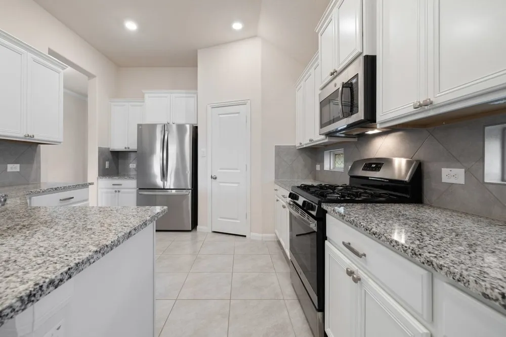 1214 Chad Drive Round Rock, TX 78665