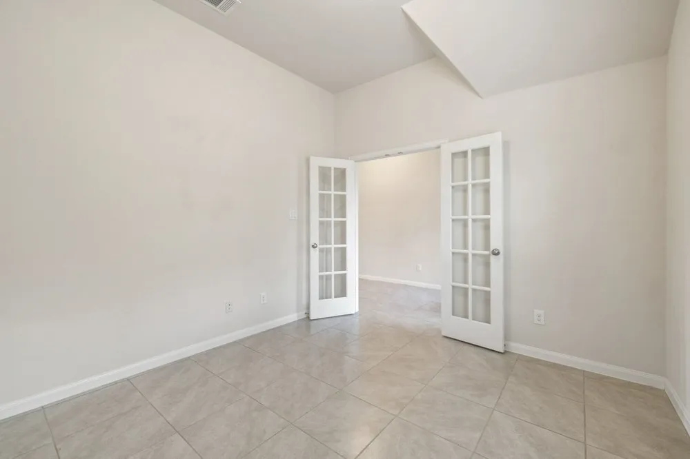 1214 Chad Drive Round Rock, TX 78665