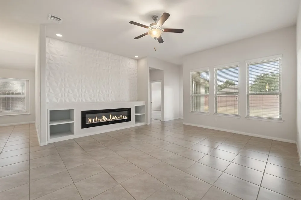1214 Chad Drive Round Rock, TX 78665