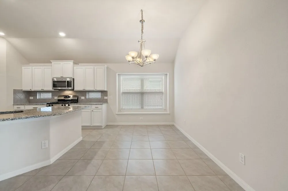 1214 Chad Drive Round Rock, TX 78665