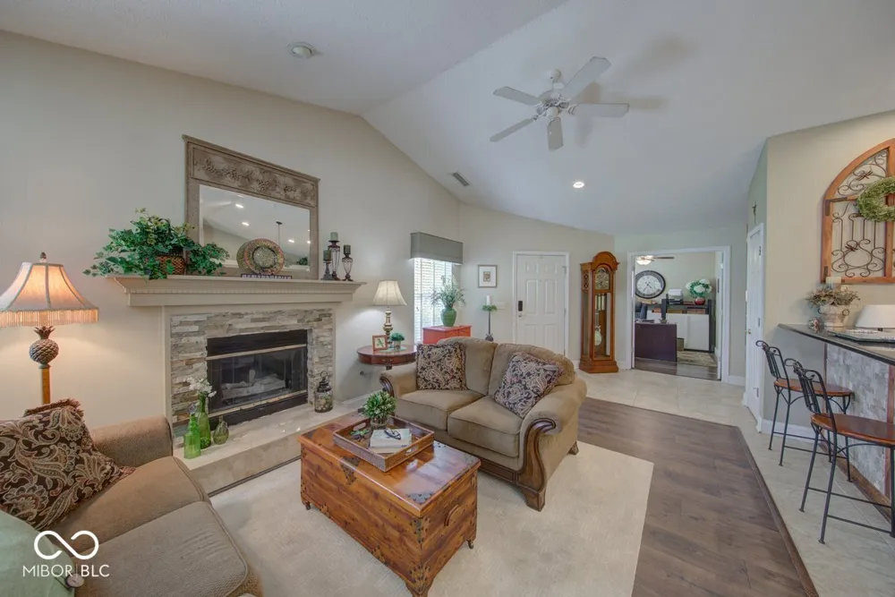 2981 Beckenham Way Greenwood, IN 46143