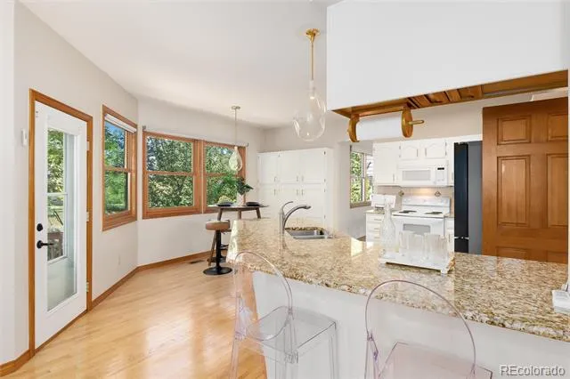 9455 Autumn Ash Place Highlands Ranch, CO 80126