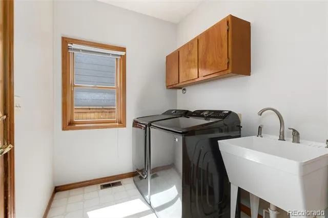 9455 Autumn Ash Place Highlands Ranch, CO 80126