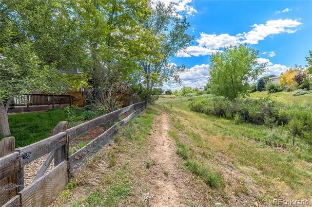 9455 Autumn Ash Place Highlands Ranch, CO 80126
