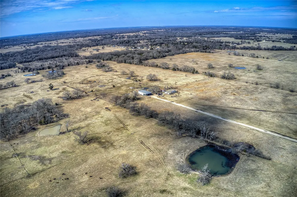 5355 County Road 120 Wills Point, TX 75169