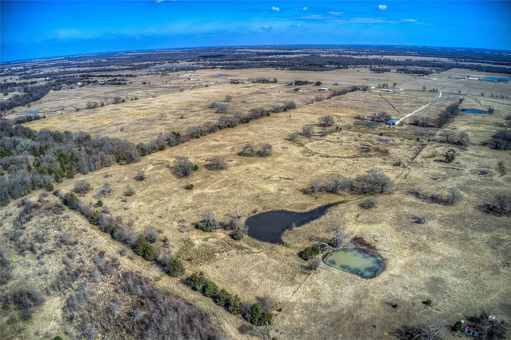 5355 County Road 120 Wills Point, TX 75169
