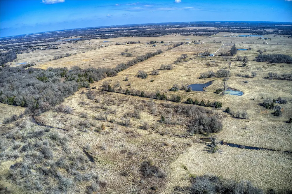 5355 County Road 120 Wills Point, TX 75169