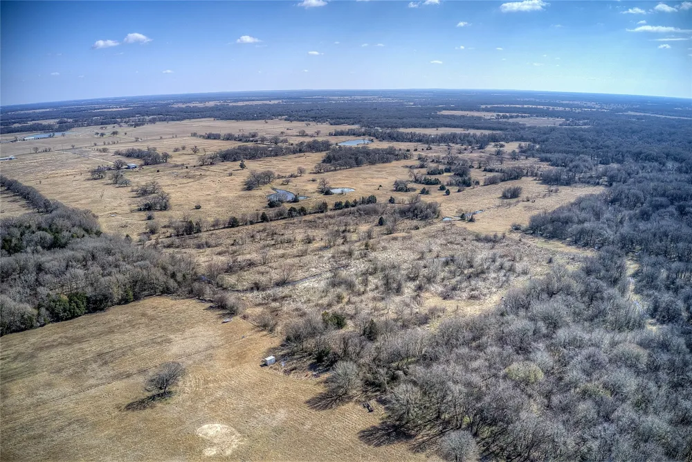 5355 County Road 120 Wills Point, TX 75169