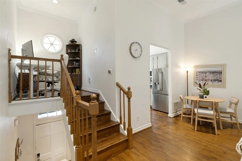 4231 Holland Avenue #D Dallas, TX 75219