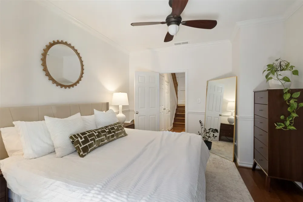 4231 Holland Avenue #D Dallas, TX 75219